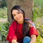 woh ladka hai kahan female version lyrics