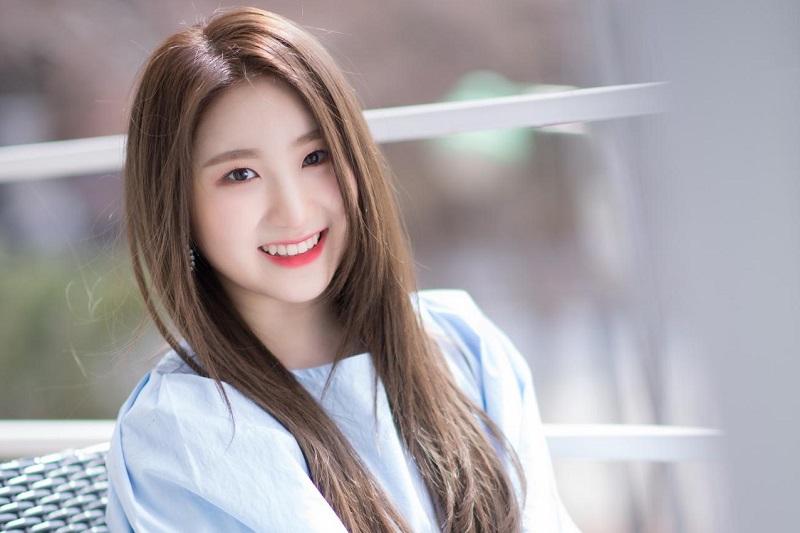 Lee Chaeyeon makes a powerful comeback with her second EP, Over The Moon